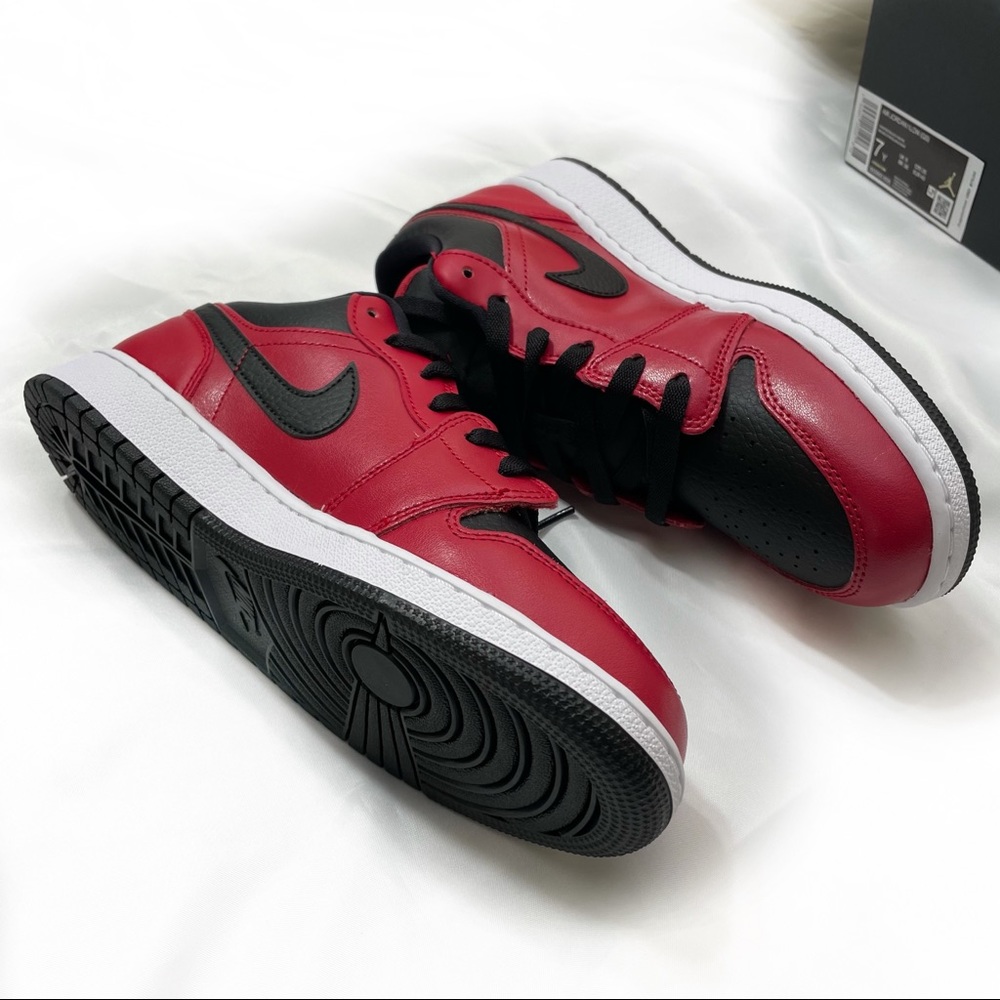 AIR JORDAN 1 LOW GYM RED / BLACK - Picture 13 of 14